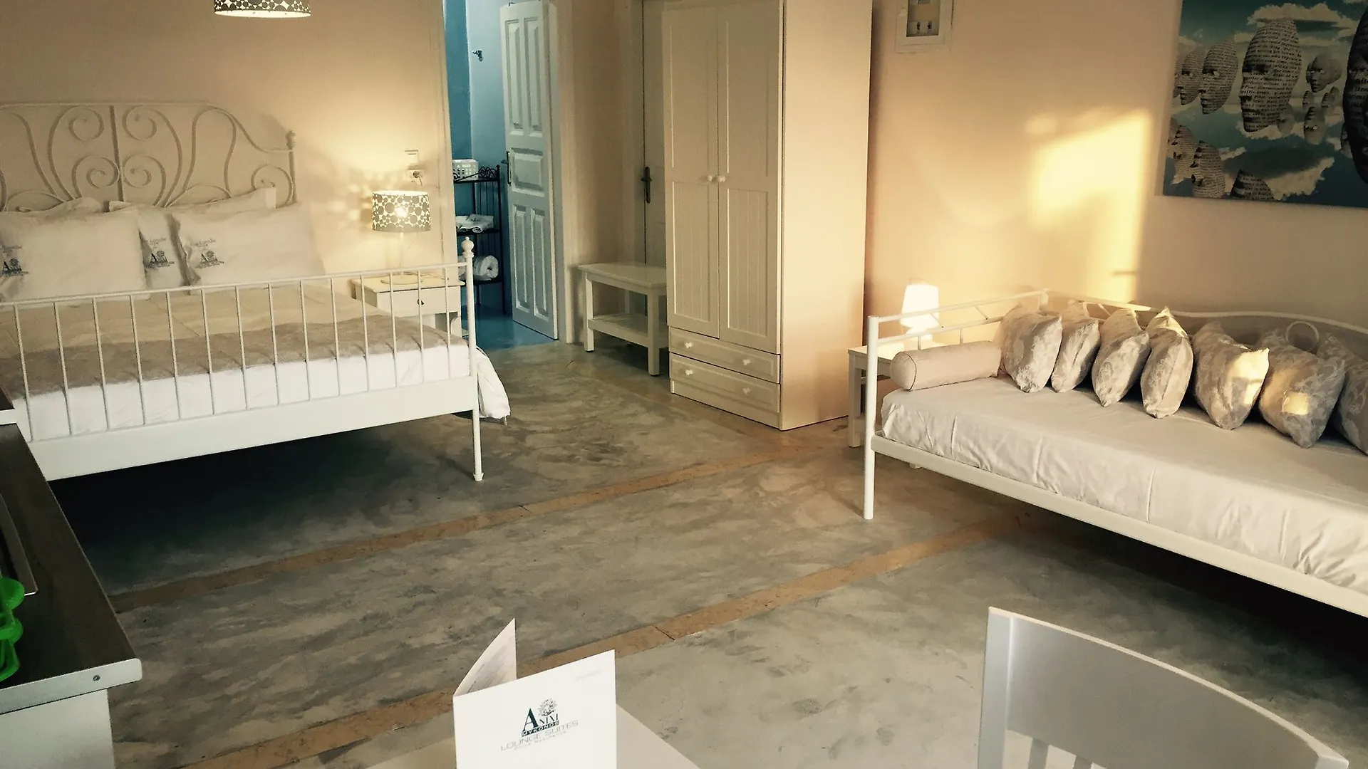 Anixi Lounge Suites Ornos