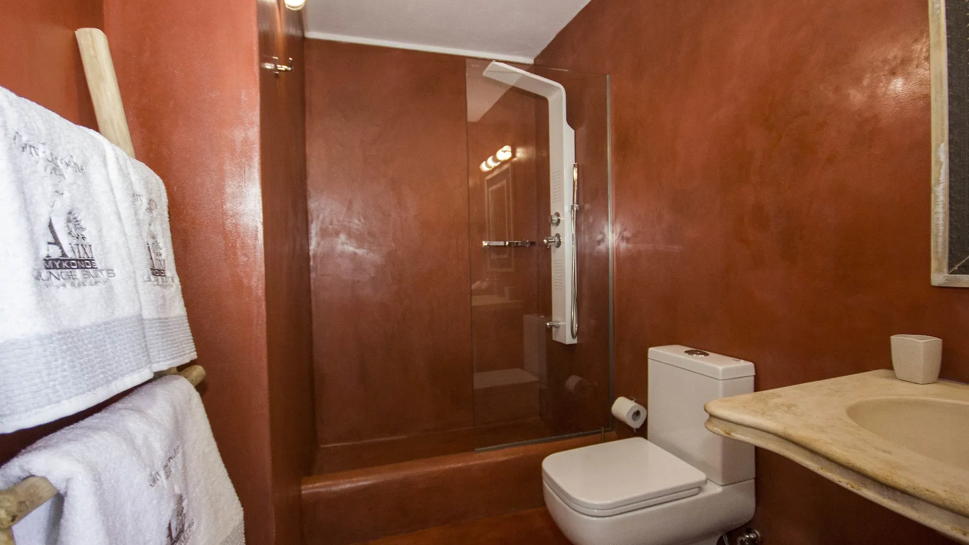Hotel Anixi Lounge Suites Ornos