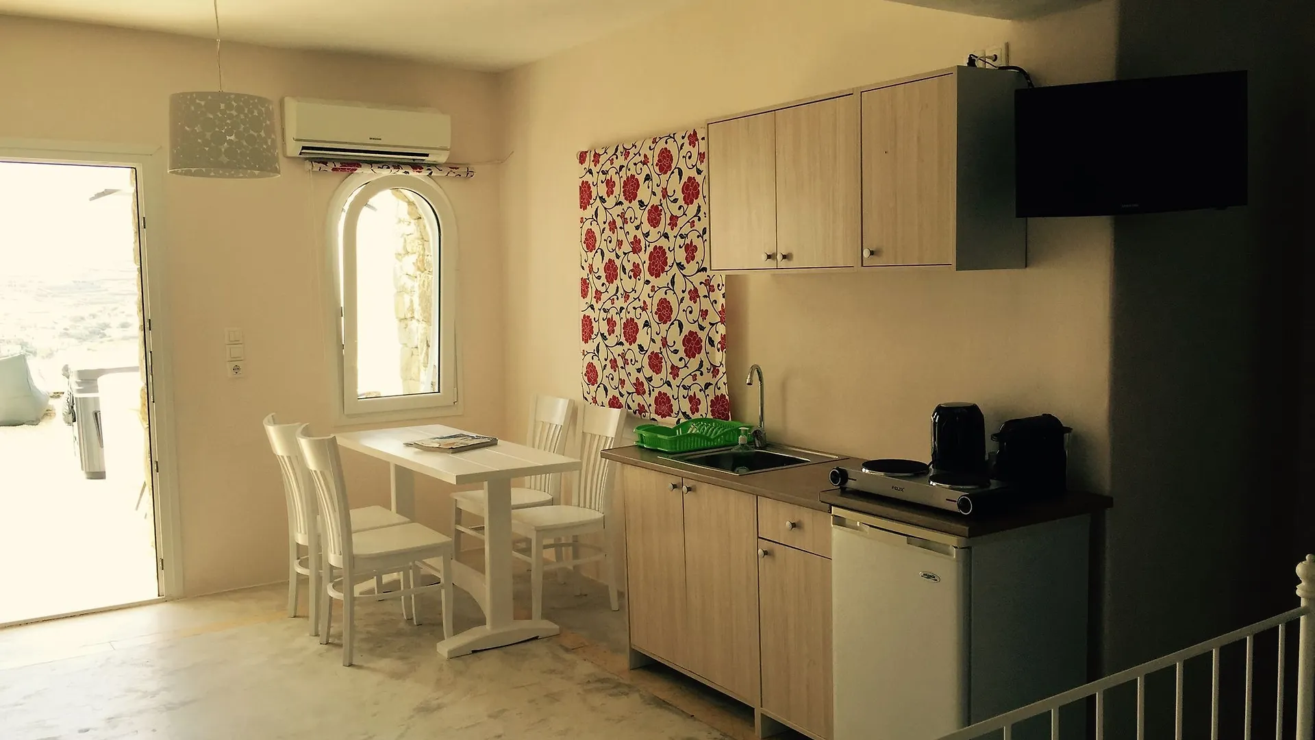 Hotel Anixi Lounge Suites Ornos